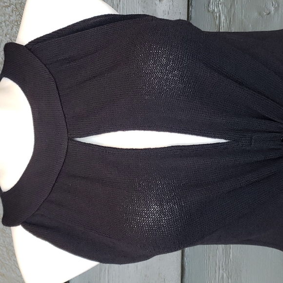 ST JOHN Evening Black Santana Knit Embellished Cutout Cocktail Dress sz 14 - Picture 4 of 8